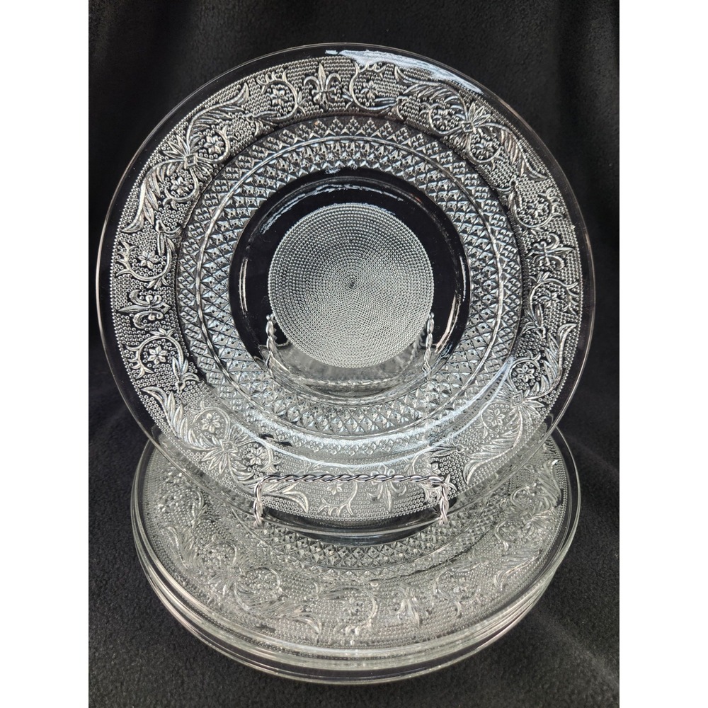 KIG Malaysia Trellis Fleur de Lis Dinner Plates Set of 4 Clear Glass 10" Classy!